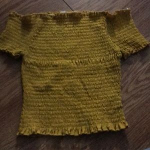 Off the shoulders crop top